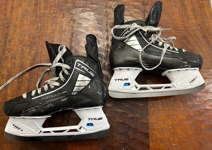 Used True Hzrdus Pro Hockey Skates