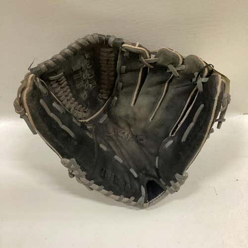 Used Wilson A0475 B5 115 11 1 2" Fielders Gloves