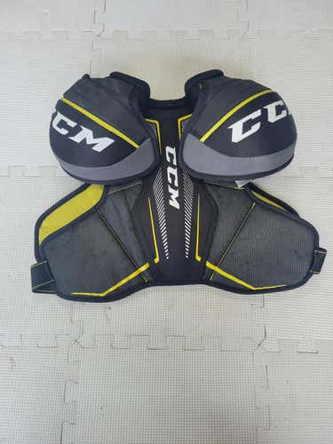 Used Ccm Tacks Classic Lg Hockey Shoulder Pads