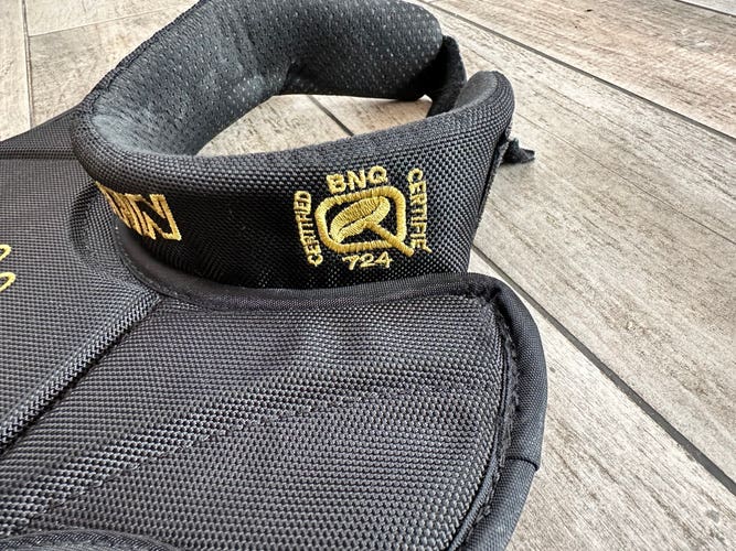 Vaughn - Senior neck guard