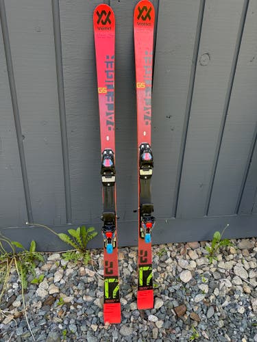 Used Volkl 156 cm Racing Racetiger GS Skis With Bindings r17