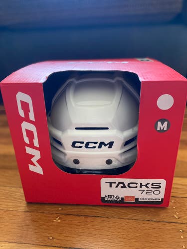 CCM ADULT MEDIUM ICE HOCKEY HELMET