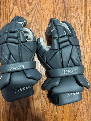 Used NO PALMS Epoch 13" Integra LE Lacrosse Gloves