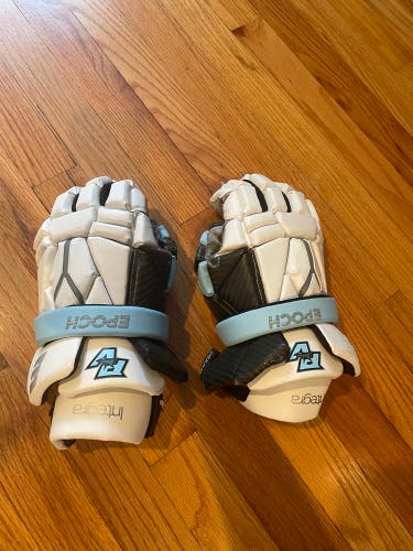 Used Epoch 13" Integra Lacrosse Gloves
