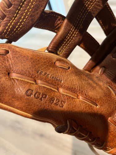 Mizuno Classic Pro Series Glove - GCP 82S - 12.75”