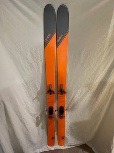 DPS Tour 1 Wailer 99_176cm w/ G3 Ion 10 100mm (G3 Universal skins included)