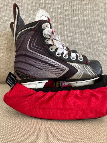 Bauer vapor x60 youth Size 11 Youth