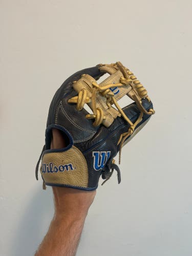 Wilson a1000 1787 11.75 baseball glove