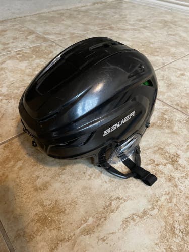Used Small/Medium Bauer Hyperlite Helmet