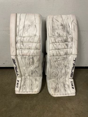 Used  True  L12.2 Goalie Leg Pads Size 33+2