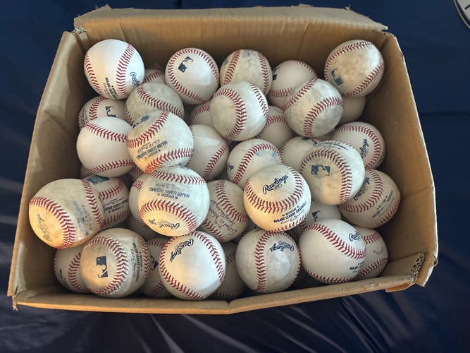 Send Me Your Offers MLB Baseballs!!!! Selling In Dozens