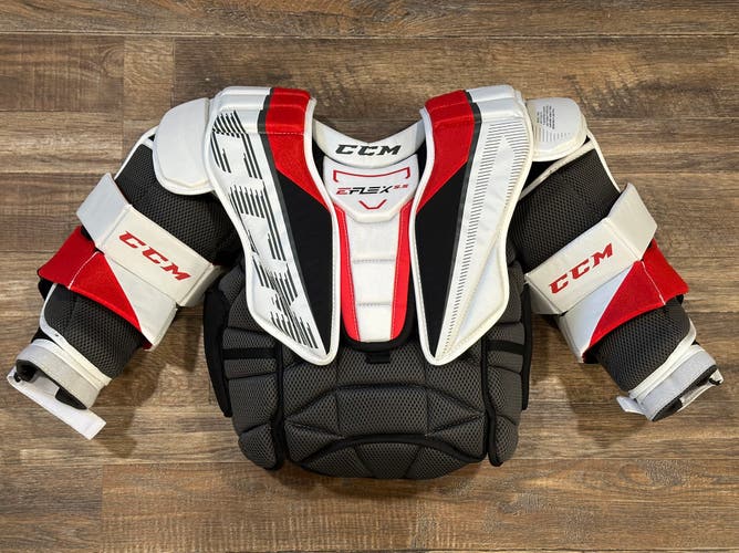 CCM EFlex 5.5 Junior Chest Protector