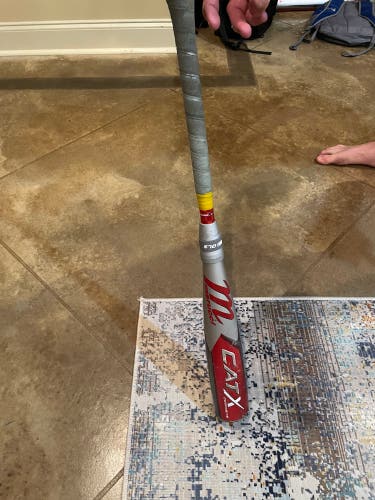 Used  Marucci USSSA Certified Composite 18 oz 28" CAT X Bat
