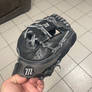 Marucci Geaux Series RH thrower baseball glove