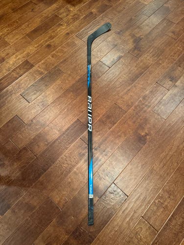 Bauer Nexus Stick