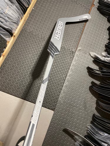 New Full Right Bauer GSX Goalie Stick P31 26”