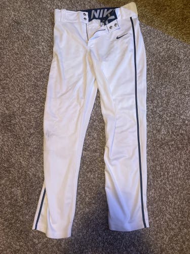 YOUTH Nike baseball Pants with Navy Stripe/ size XL