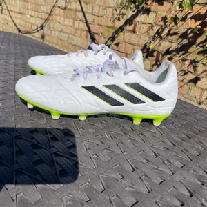 Adidas Copa pure. 3 Cleats. Men’s 8.5