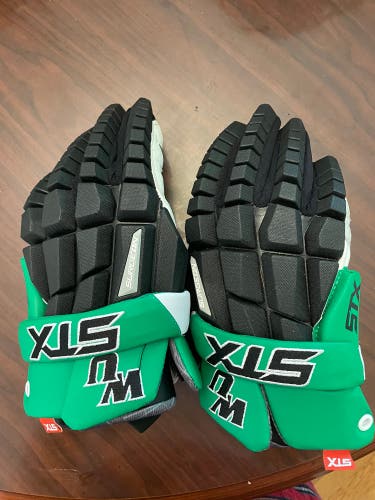 Stx surgeon Lacrosse Gloves