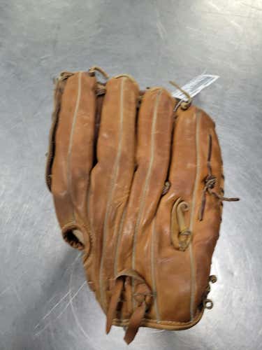 Used Nokona Pro Line 11" Fielders Gloves