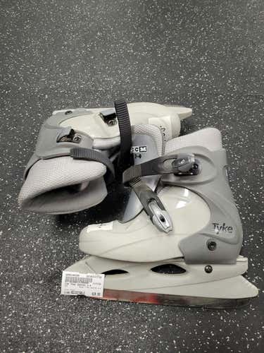 Used Ccm Tyke Skates 2-4 Adjustable Soft Boot Skates