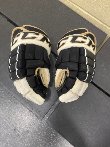 Used  CCM 14"  HG4PC Gloves