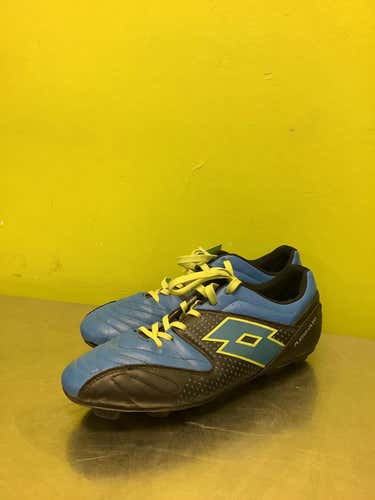 Used Eletto Senior 8 Cleat Soccer Outdoor Cleats