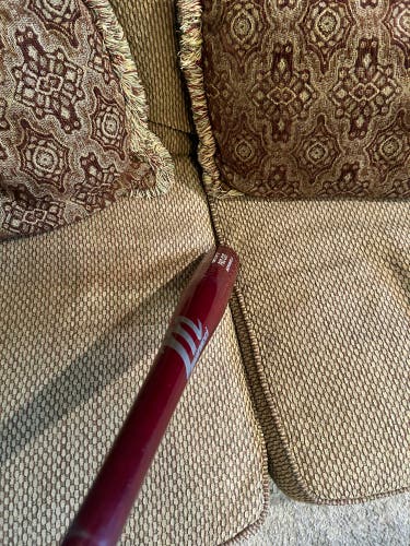 Used  Marucci  30 oz 33" Professional Cut Bat