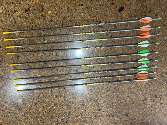 9 Gold Tip Kinetic Pierce Platinum 500 Arrows