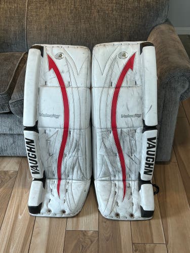 Used Vaughn Velocity V4 7900 Pro Spec Goalie Leg Pads
