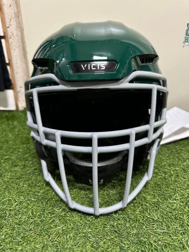 Vicis trench size large adult 2023