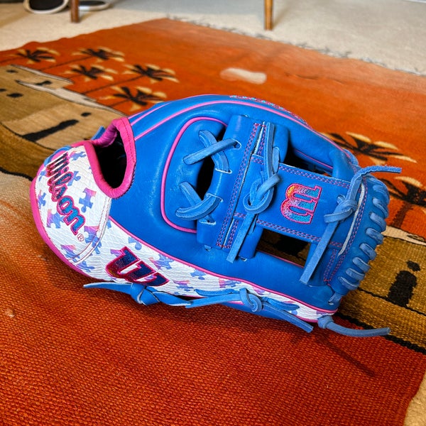 New Without Tags 2024 'Autism Speaks' Wilson A2000 1786SS Baseball Glove WBW102103115