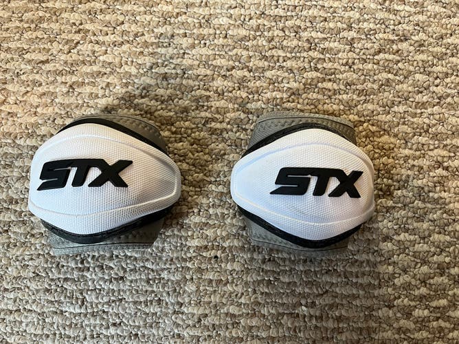 STX Stallion 500ML elbow pads