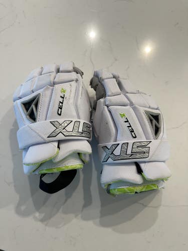 Used STX Cell V Lacrosse Gloves Medium