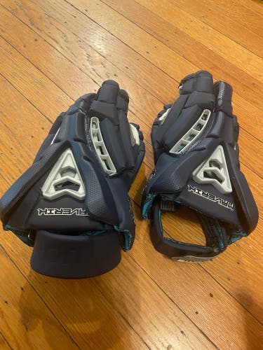 Georgetown Maverik Rome Large Lacrosse Gloves