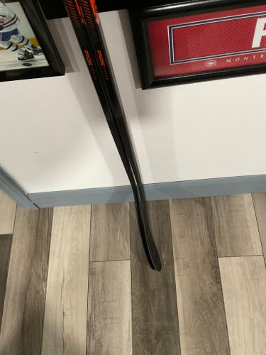 New Senior Warrior Covert QR5 Pro Right Handed Hockey Stick W03