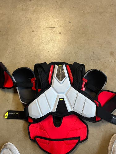 Bauer chest protector/ Shoulder Pads