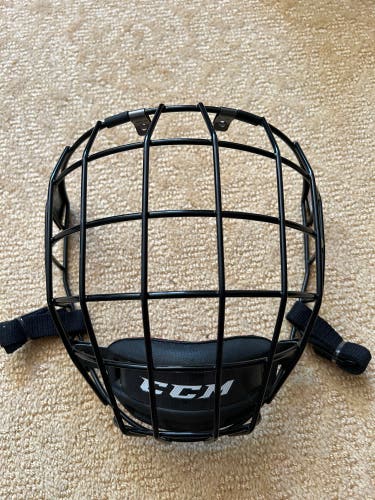 Ccm hockey facemask