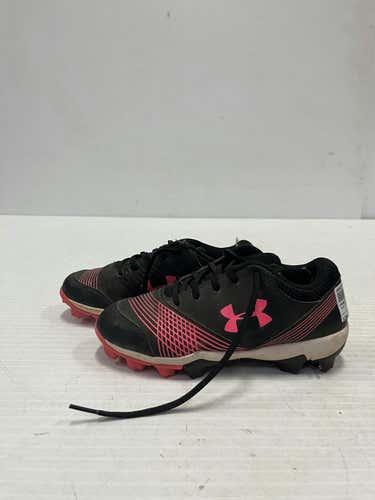 Used Under Armour .cleat Junior 02.5 Baseball And Softball Cleats
