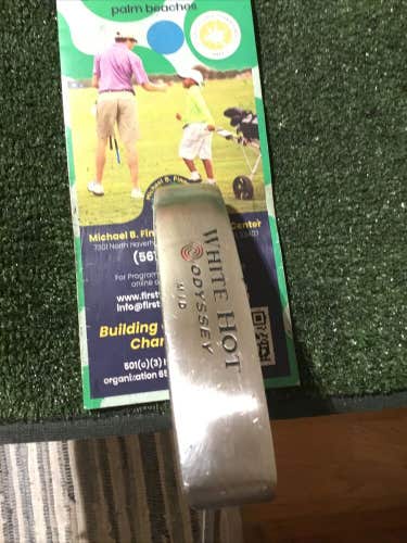 Odyssey White Hot Mid Belly Putter 43 Inches (RH) Center Shafted