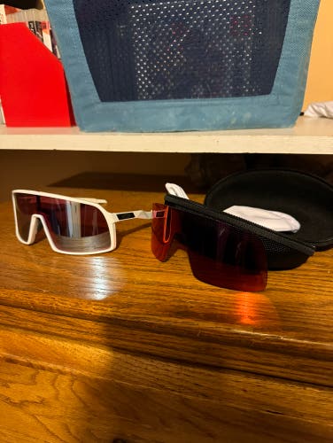 Oakley Sutro With Extra Lens