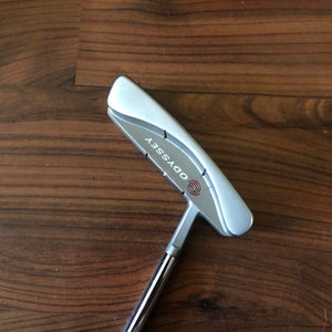 Used Men's Odyssey White hot #2 Blade Putter Right Handed 34"