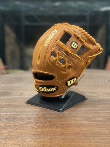 Wilson A2000 1786 11.5” Saddle Tan Baseball Glove