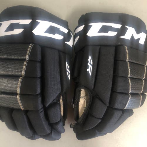 CCM 4R 13” hockey gloves