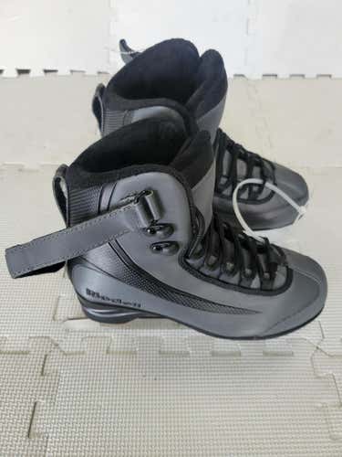 Used Riedell Soar Senior 6 Soft Boot Skates