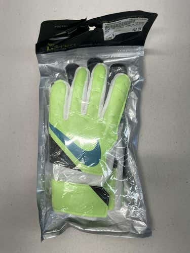 Used Nike Gk Match 5 Soccer Goalie Gloves