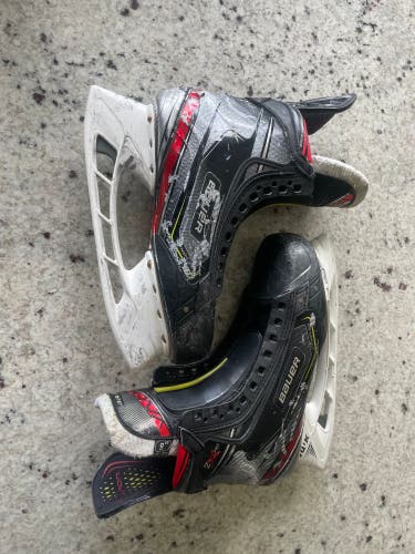 Used Bauer Size 9 Extra Wide Vapor 2X Pro Hockey Skates