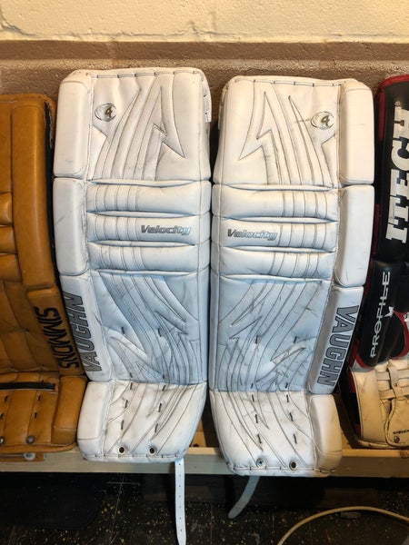 Vaughn V4 Leg Pads