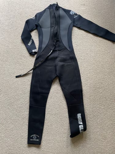 Used Fullsuit Kid's Medium 3/2 mm Body Glove Wetsuit
