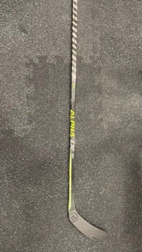 New Senior Warrior Alpha Lx 20 Right Handed Hockey Stick W03